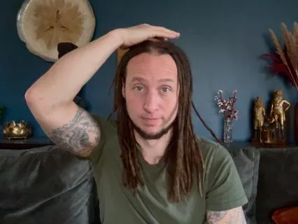 EFT Tapping For Sleep: When Your Mind Won't Switch Off