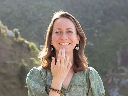 EFT Tapping To Let Go Of Emotional Overwhelm