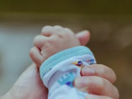 Embracing New Motherhood: A Calming Meditation For New Mums