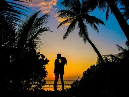 Empaths: Who We’re Attracted To & Who’s Attracted To Us