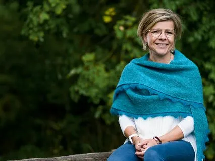 En kort pause med nærvær og grounding - guidet praksis