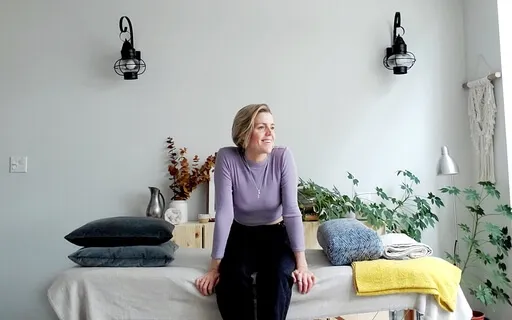 Energizing Morning Breathwork | 9 Minutes | Wake Up