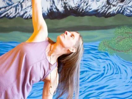 Energizing Yoga Flow & Breathwork | All Levels