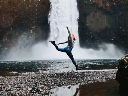 Meet Your Future Self, One Year From Today