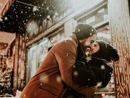 Envision Love: A Heartfelt Journey To Deep Connection