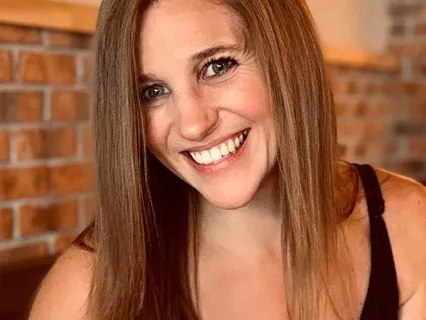 Episode 142: When You Have An Impossible Ex | Julie Beckerman