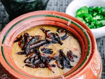 Episode Sixteen:  The Byte - Gianna Elvia