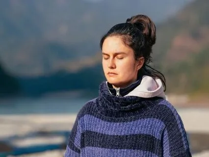 Exercise To Observe Your Thoughts And The Space In Between