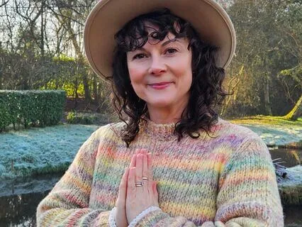 Exhale The Silence Meditation With 639Hz Frequencies