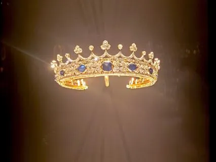 Expand As A Queen In Feminine Energy With 396Hz Frequency