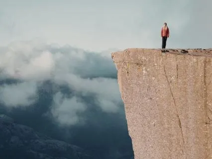 Expand Your Comfort Zone: Build Courage & Self-Belief