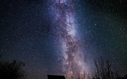 Experience Lucid Dreams With This Sleep Music, 528 Hz