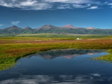 Experiencing The Present Moment