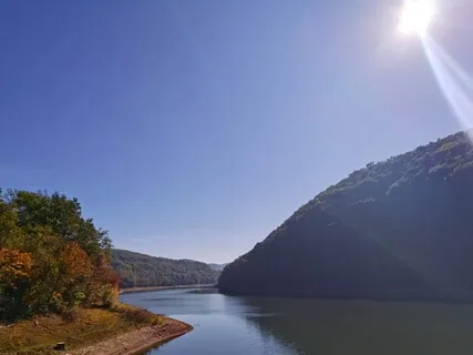 Extend Love To The World