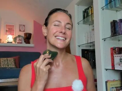 Face Love: Gua Sha Routine (Short)