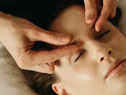 Face Relaxation for Racing Thoughts and Facial Tigthness