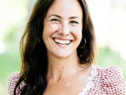 Facial Reflexology & Massage For Relaxing Wrinkles