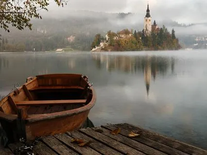 Fae Of The Water - Ambient Harp And Water Soundscape