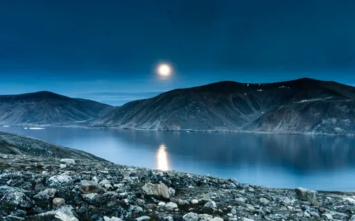 Falling Asleep: Cozy Vibrational Beauty