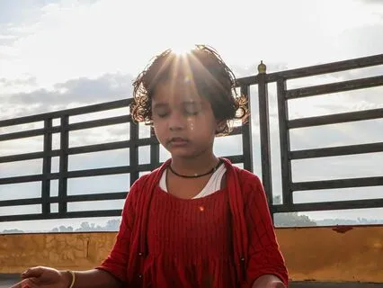 Feel Calm & Connected With This Grounding Meditation