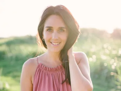 Feeling Happiness When Life Is Difficult