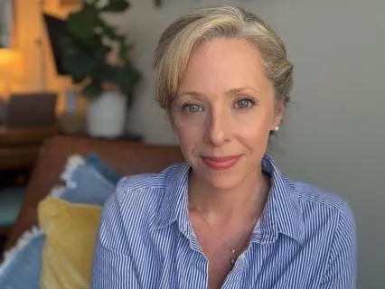 Feeling Supported: A Somatic Practice For Stress & Anxiety