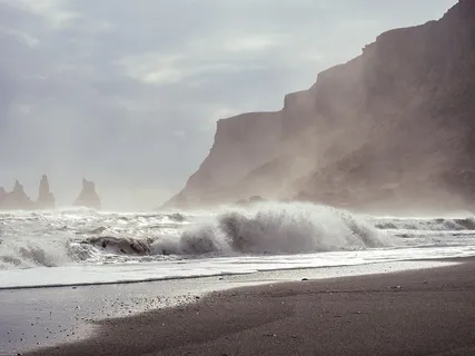 Escape To The Seaside (Extended Version)