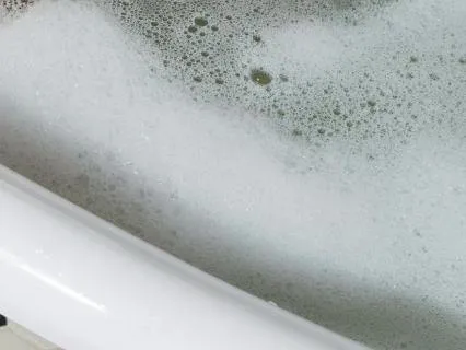 Filling Up Bathtub 1-Hour Ambient ASMR (No Talking)