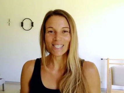 Find Your Balance: 5 Minutes Of Standing Pilates
