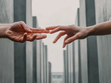 Find Connection In The Present Moment