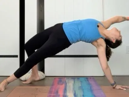 Finding Ease In The Effort: A 47 Minute Vinyasa Flow