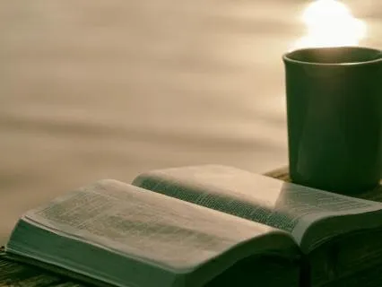 A Quiet, Reflective Meditation For Peace
