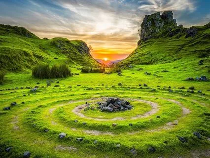 Finding Stoicism In The Silence Of Estrangement