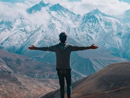 Mountain Breeze: Releasing Worry, Inviting Peace