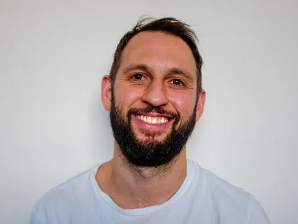 Five Senses Mindfulness Walk To Get Away From Your Screen