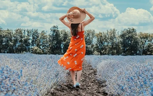 Flash Ecstatic Dance Without Facilitation (8 Minute Soundtrack)