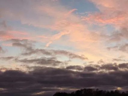 Floating Starlight: Ambient Music & Binaural Beats for Sleep