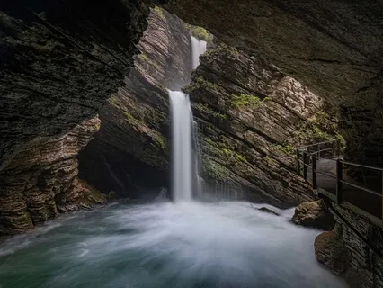 Flowing Into Hope ~ Sound Meditation