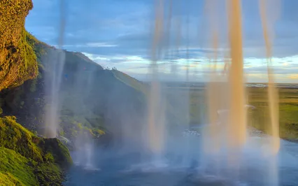 Flowing With The Music (Felt Piano)