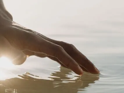 Focus On The Present With This Grounding Practice