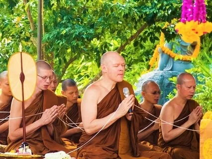 Formal Pali Chanting: Short Puja (Voice Only)