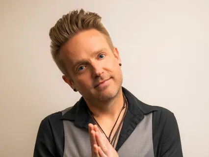 Fractals Of Wisdom - A New Earth By  Eckhart Tolle