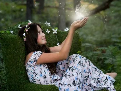 Frau Holle (Bedtime Story) By Brothers Grimm