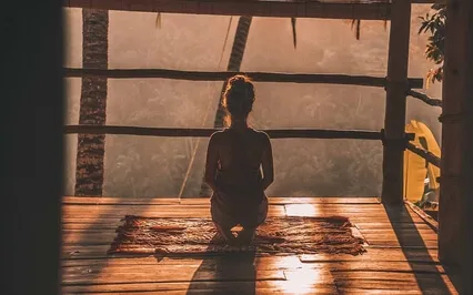 From Blurred Thoughts To Staying Present