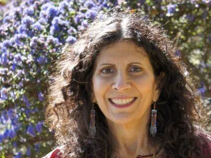 From Broken Heart To Wholeness (2-Minute Reset)