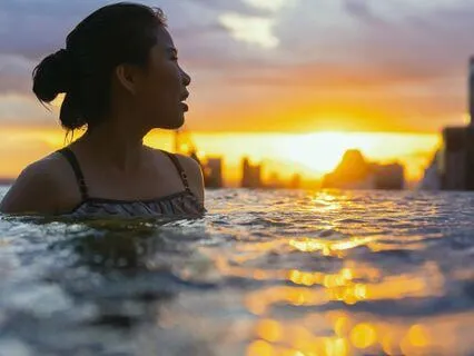 Acceptance Meditation ~ Finding Peace In The Present Moment