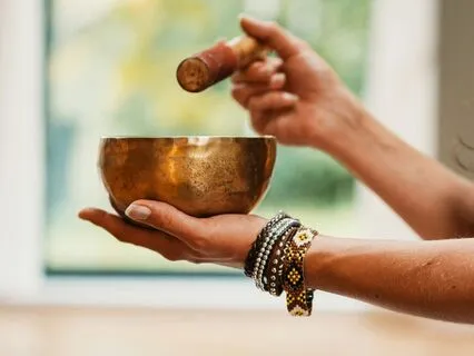 Let Go And Surrender: A Tarot-Inspired Guided Visualisation