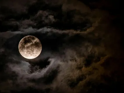 Crystal Sound Bath Meditation For The Full Moon