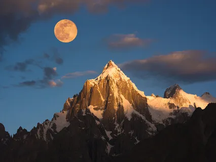 Full Moon Guided Meditation - Expand Into You