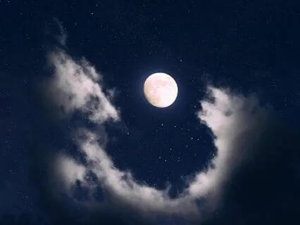 Full Moon Manifestation